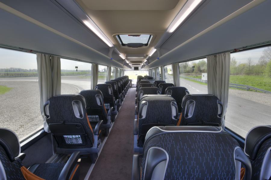 Интерьер Neoplan Tourliner L 2015 года  (фото 4 из 6)